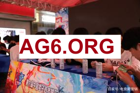 XUN波比全能战士抢下小龙 击杀VAMPIRE娜美团灭JDG